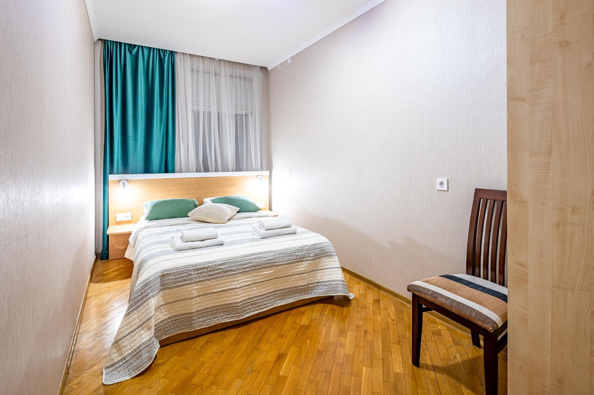 Just Another Comfy Apartment On The Main Squere. 2 Bedrooms, Own Heating, Ac Liov Exterior foto