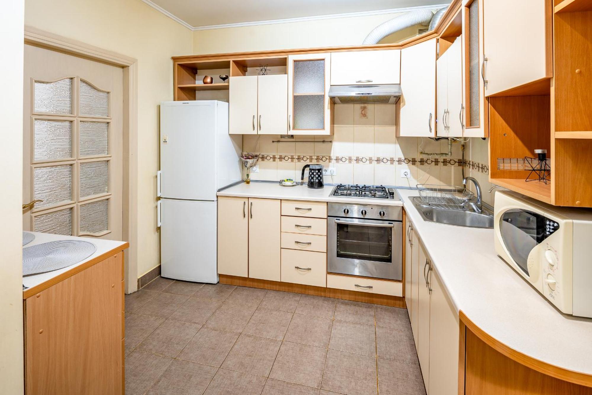Just Another Comfy Apartment On The Main Squere. 2 Bedrooms, Own Heating, Ac Liov Exterior foto