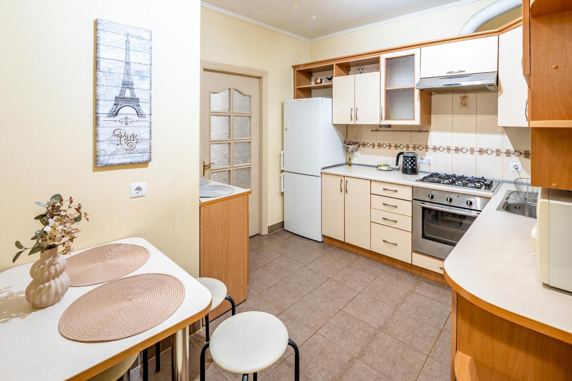Just Another Comfy Apartment On The Main Squere. 2 Bedrooms, Own Heating, Ac Liov Exterior foto